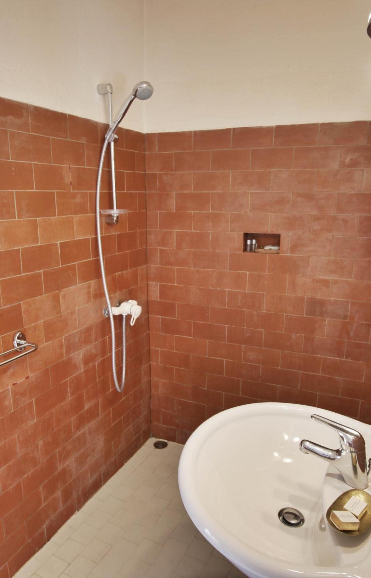 Saint-Antonin-sur-Bayon Le Moulin En Provence Bed & Breakfast エクステリア 写真