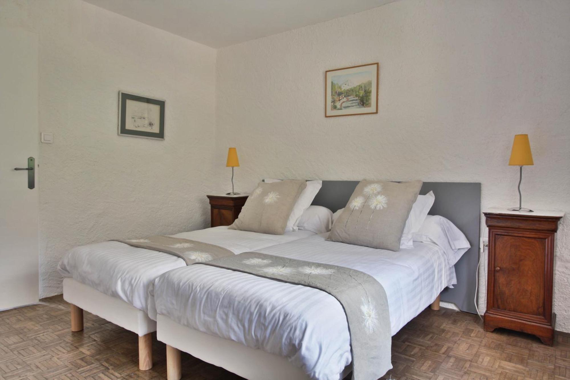 Saint-Antonin-sur-Bayon Le Moulin En Provence Bed & Breakfast エクステリア 写真