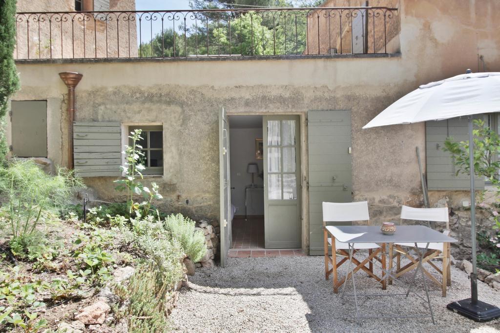 Saint-Antonin-sur-Bayon Le Moulin En Provence Bed & Breakfast エクステリア 写真