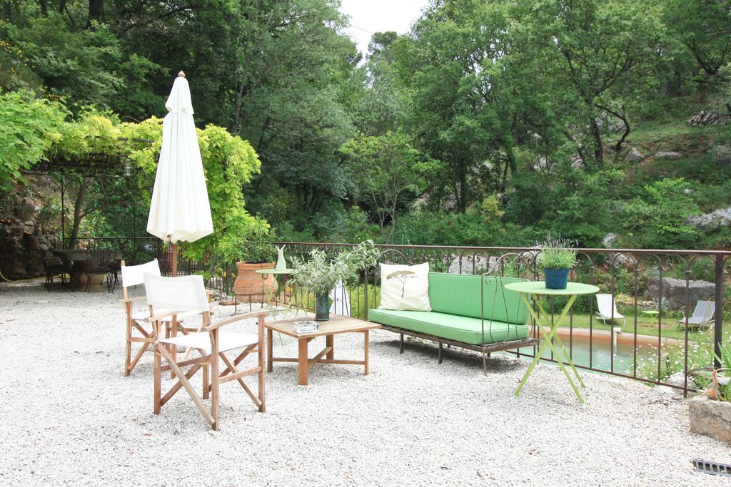 Saint-Antonin-sur-Bayon Le Moulin En Provence Bed & Breakfast エクステリア 写真